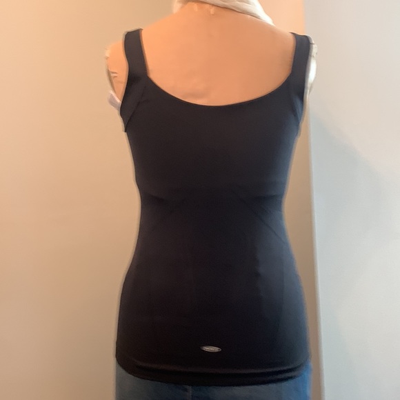 COPY - 2 for $15 bundle Reebok Play black built in bra tank top like new - Picture 2 of 5